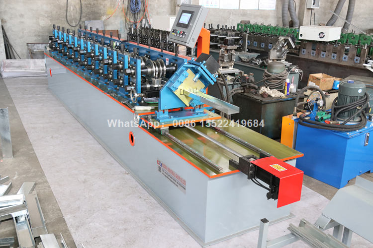 stud and track roll forming machine
